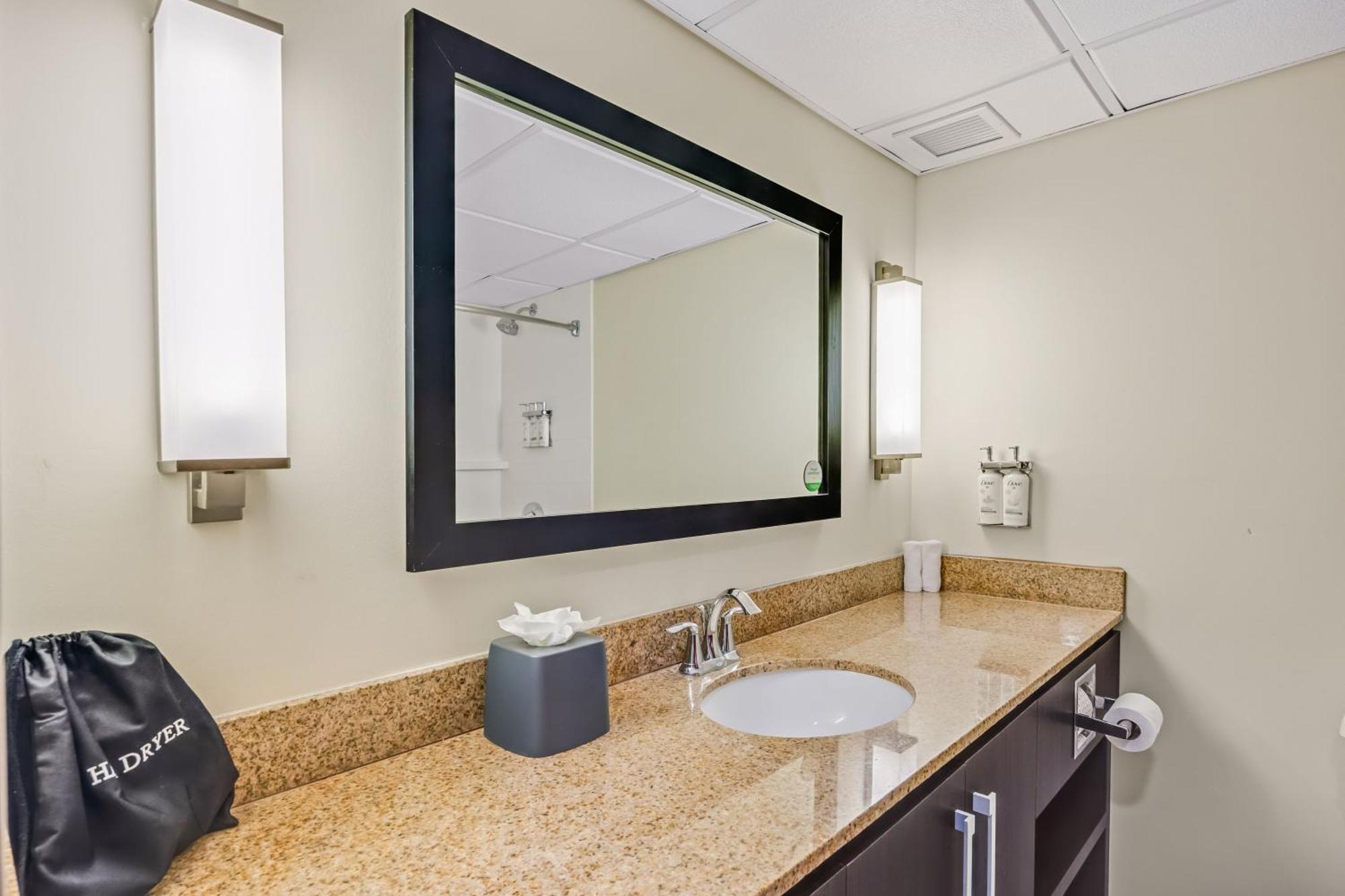 Holiday Inn Ponce & El Tropical Casino By Ihg Bagian luar foto