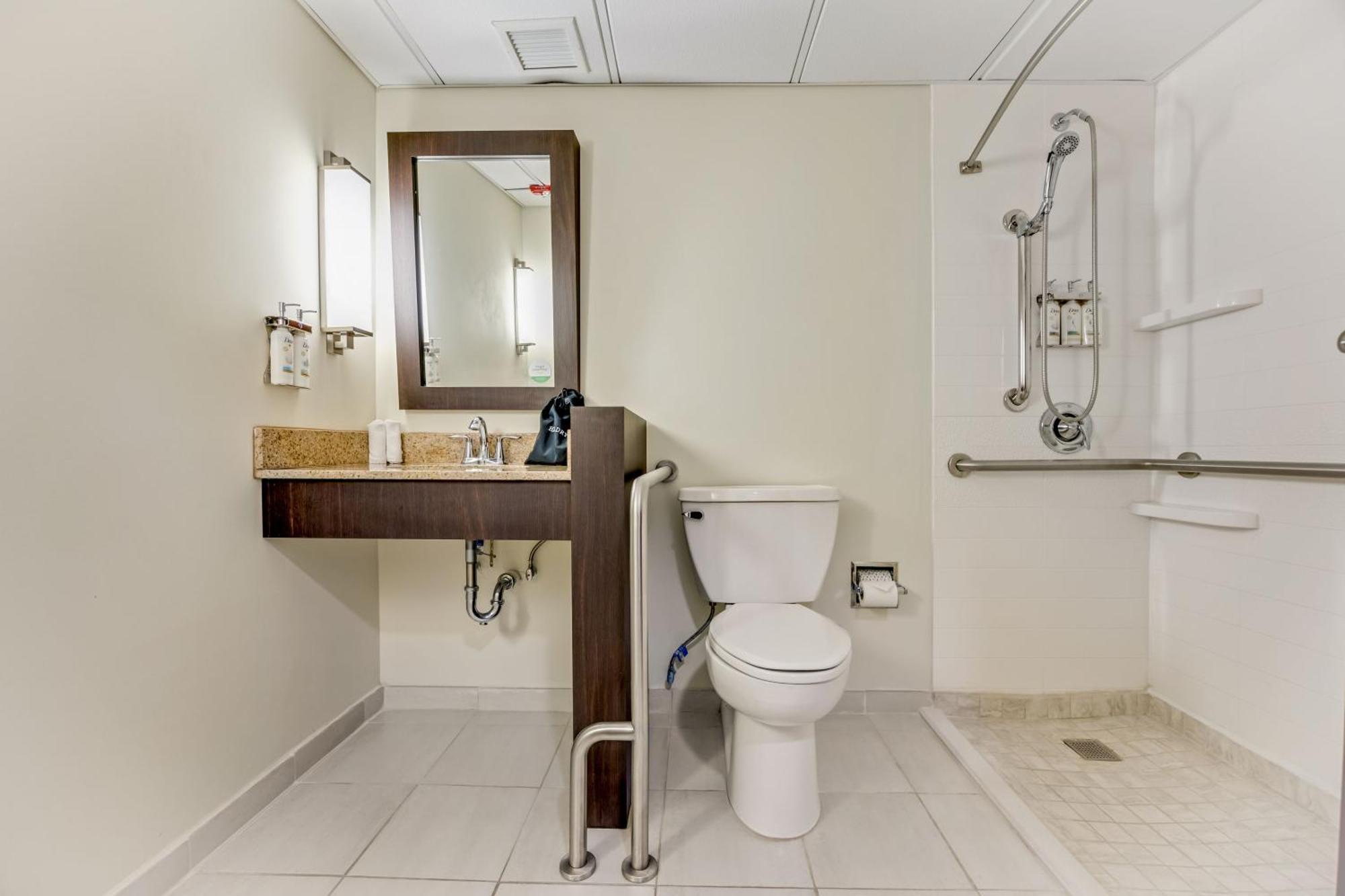 Holiday Inn Ponce & El Tropical Casino By Ihg Bagian luar foto